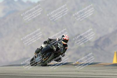 media/Nov-16-2025-Race Pace (Sun) [[8c5fa54630]]/Verified Riders/5-Turn 9 (1135am)/